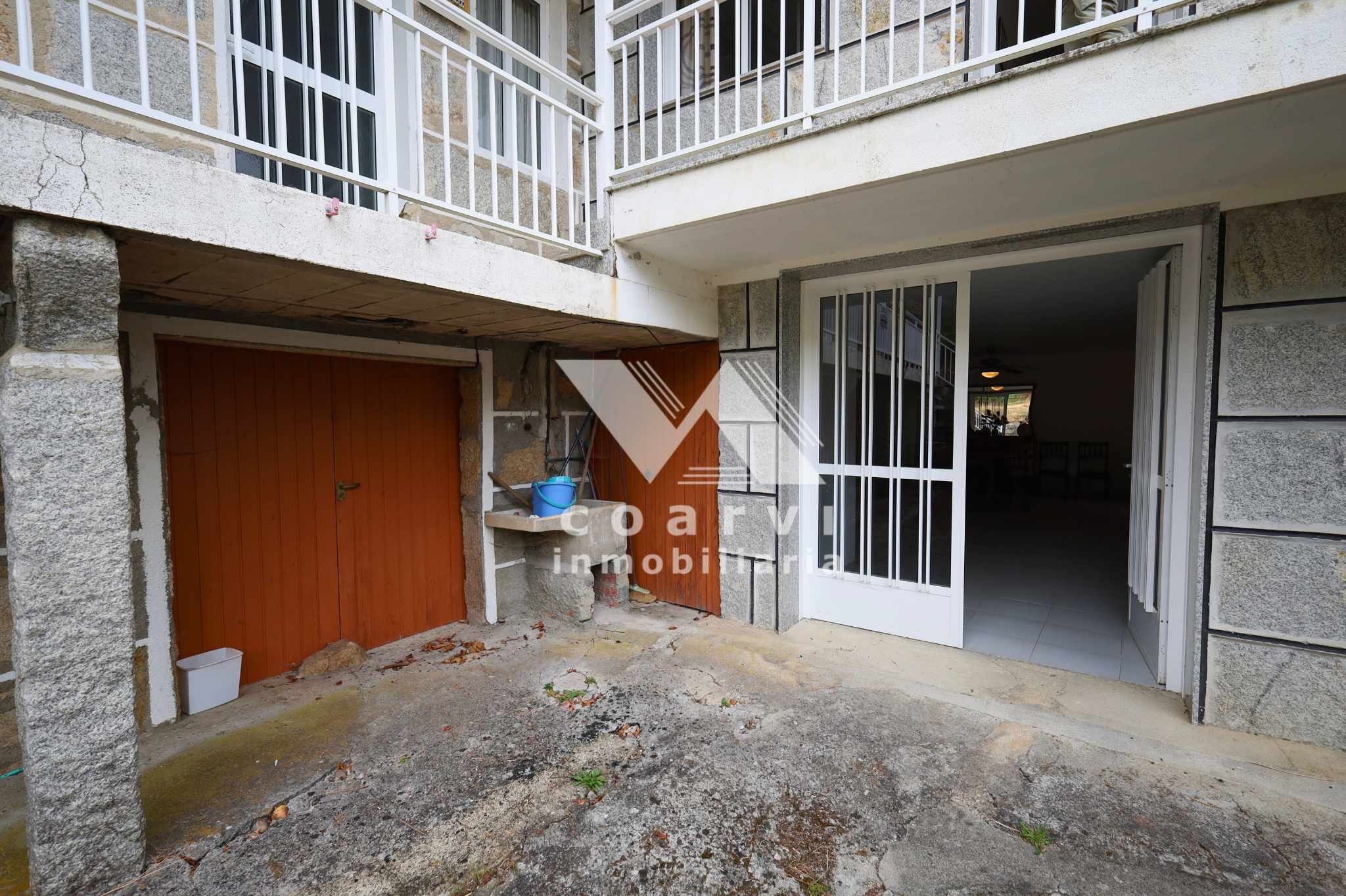 Casa-venta-a-compostela