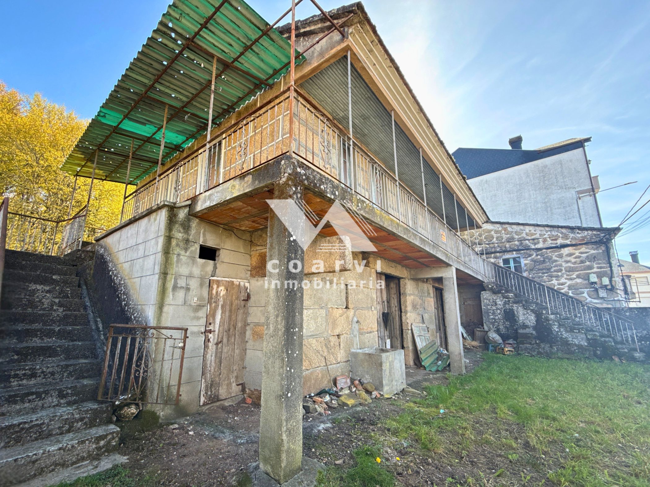 Casa-VENTA-A-MERCA-TERRENO