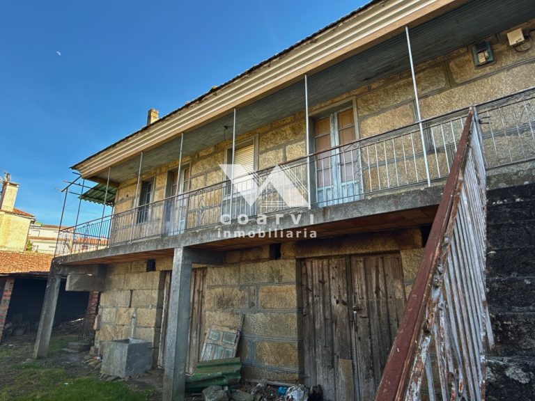 Casa-VENTA-A-MERCA-TERRENO